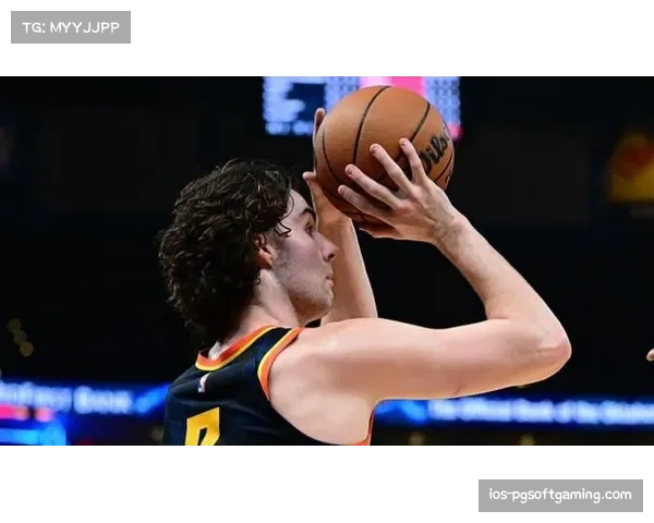 雷霆霍姆格伦17分15篮板4助攻 内线策应能力为外线创造机会